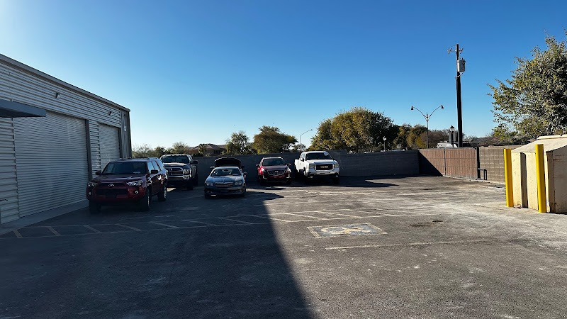 Orlando Auto Body - Gilbert